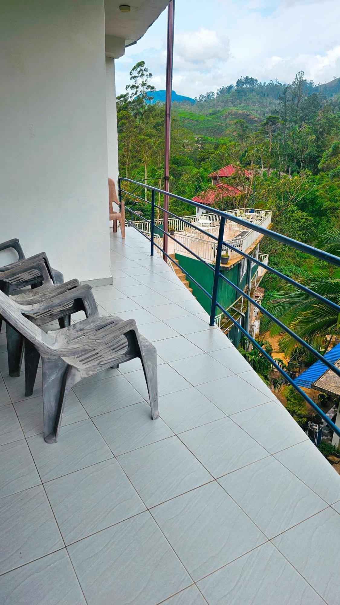 Adams Peak Grand Hotel Nallathanniya Exterior foto