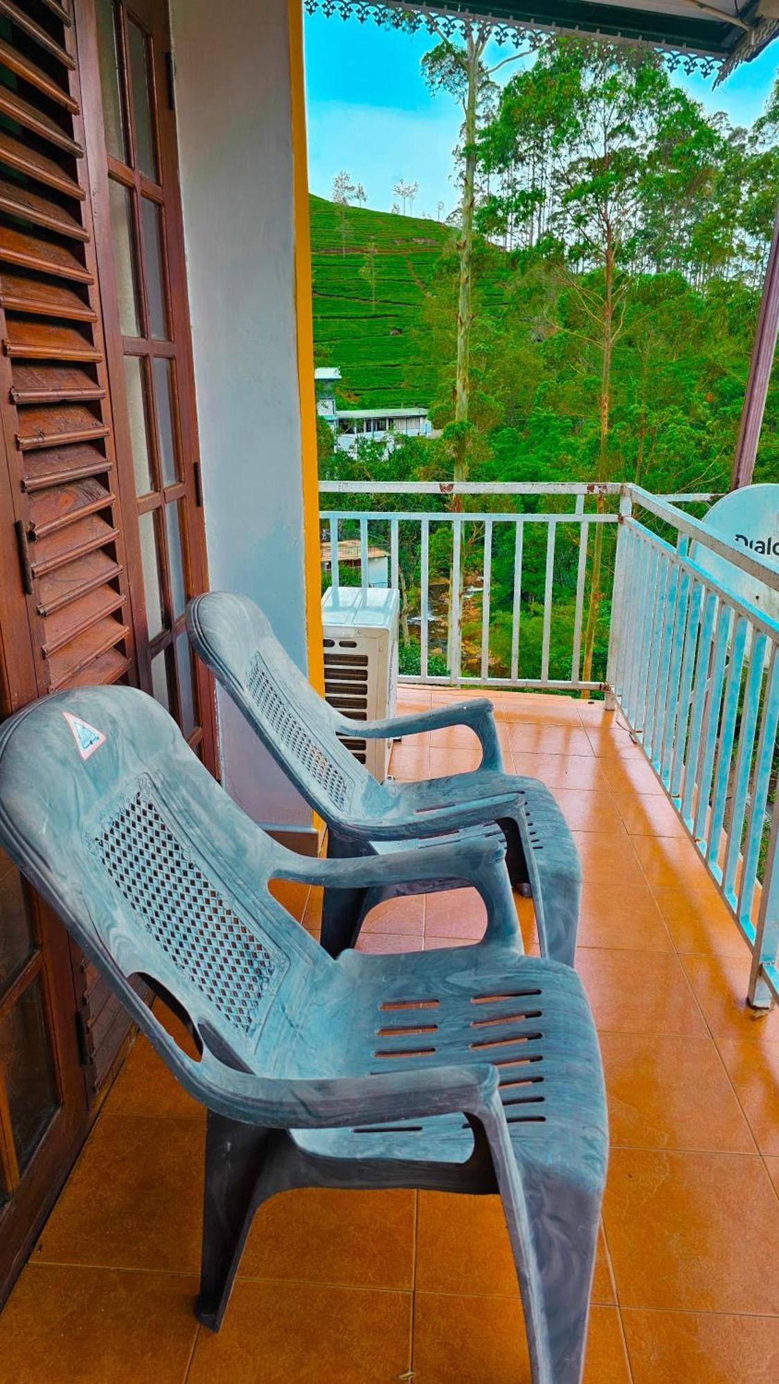 Adams Peak Grand Hotel Nallathanniya Exterior foto
